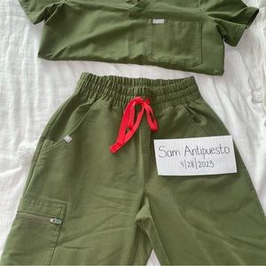 FIGS Dark Olive Scrubs Set